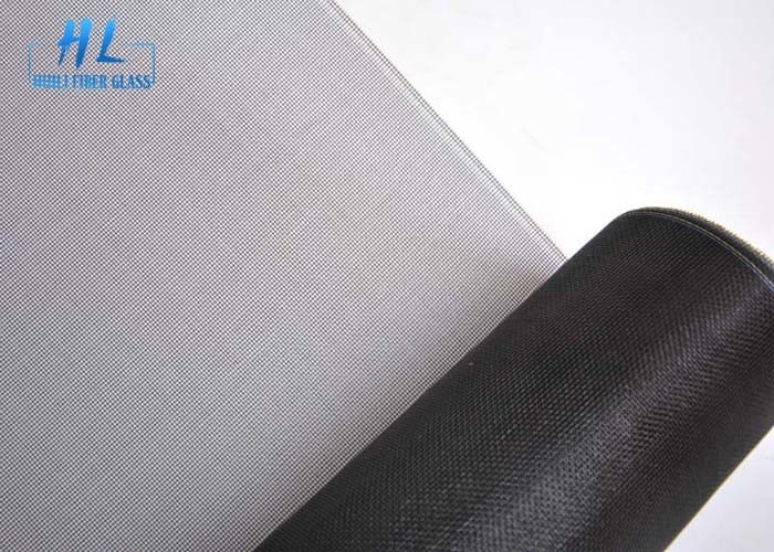 17 * 14 اللون الأسود PVC المغلفة الألياف الزجاجية ناموسية لمنع الحشرات