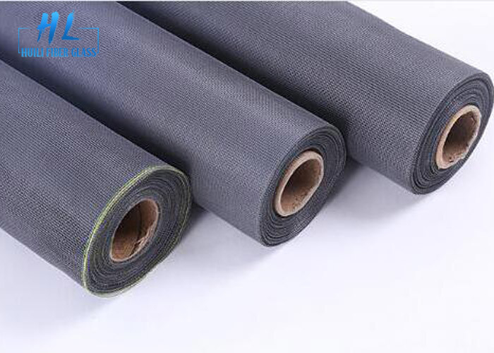 17 * 14 اللون الأسود PVC المغلفة الألياف الزجاجية ناموسية لمنع الحشرات