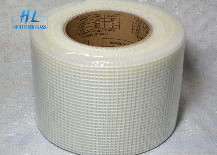 60G 3 * 3MM لاصق الألياف الزجاجية الشريط الأبيض اللون لإصلاح الشقوق الجدار