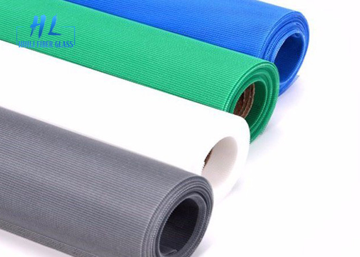 مقاومة للأشعة فوق البنفسجية الشبكة السوداء الحشرات 300N / 5cm قوة الشد ل 300m-طول التغطية