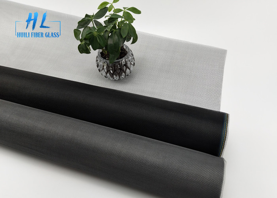 أسود اللون 20 * 20 شبكة حجم 130G شاشات ذبابة جاهزة للأبواب